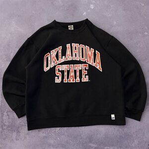 Vintage Y2K Oklahoma State Cowboys Russell Athletic Crewneck Sweatshirt Men’s M